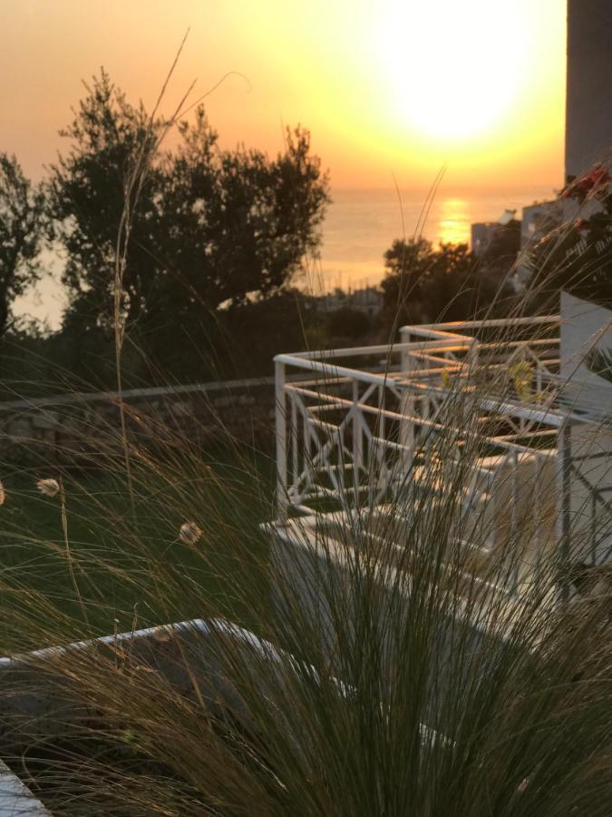 Villa 61 Sea And Sunset View Dhermi Bagian luar foto