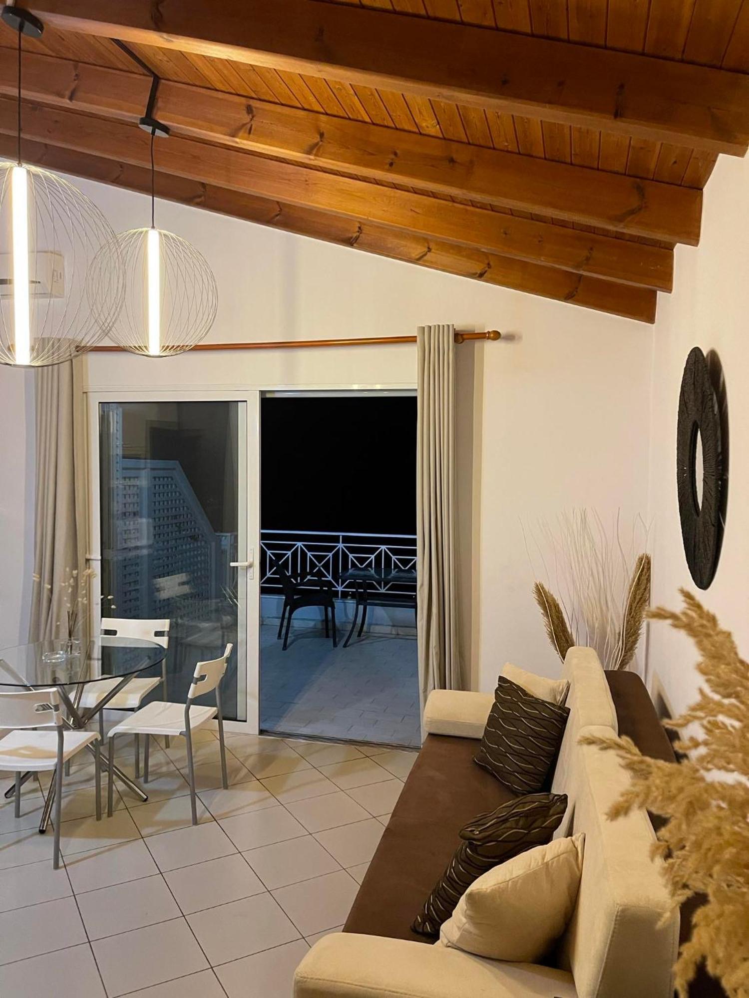 Villa 61 Sea And Sunset View Dhermi Bagian luar foto