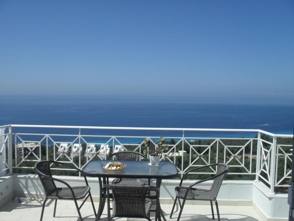 Villa 61 Sea And Sunset View Dhermi Ruang foto